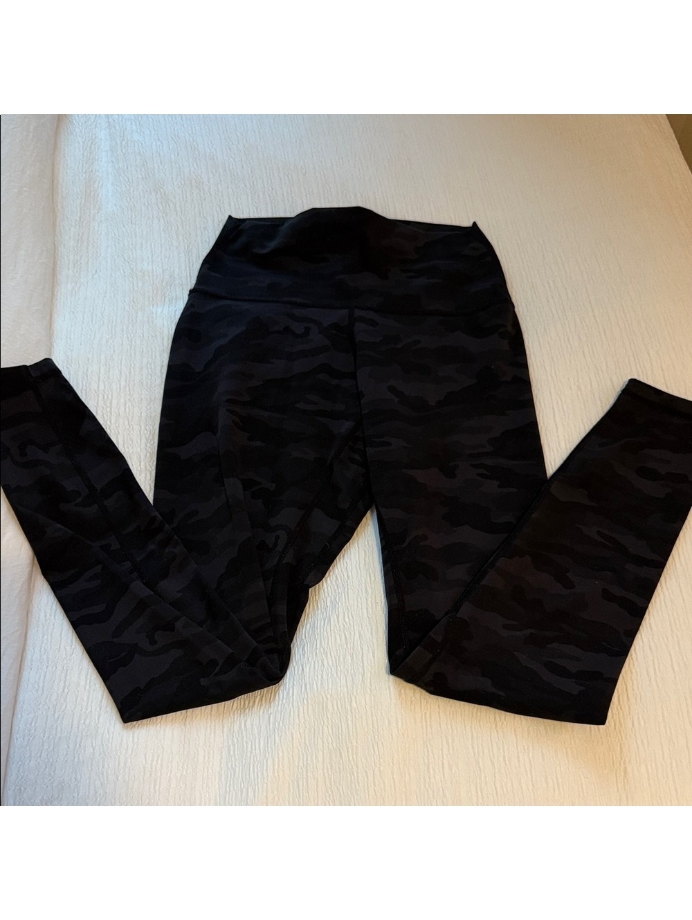 Colorfulkoala Black Camouflage Leggings- Size S